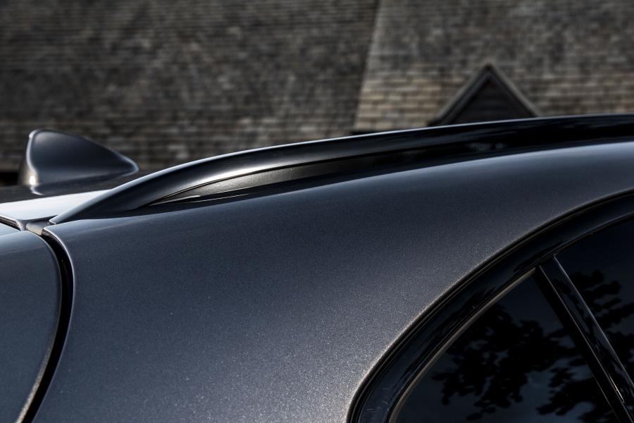 Детали экстерьера Alfa Romeo Stelvio Nero Edizione (949) 2018 года  (UK) (фото 16 из 17)